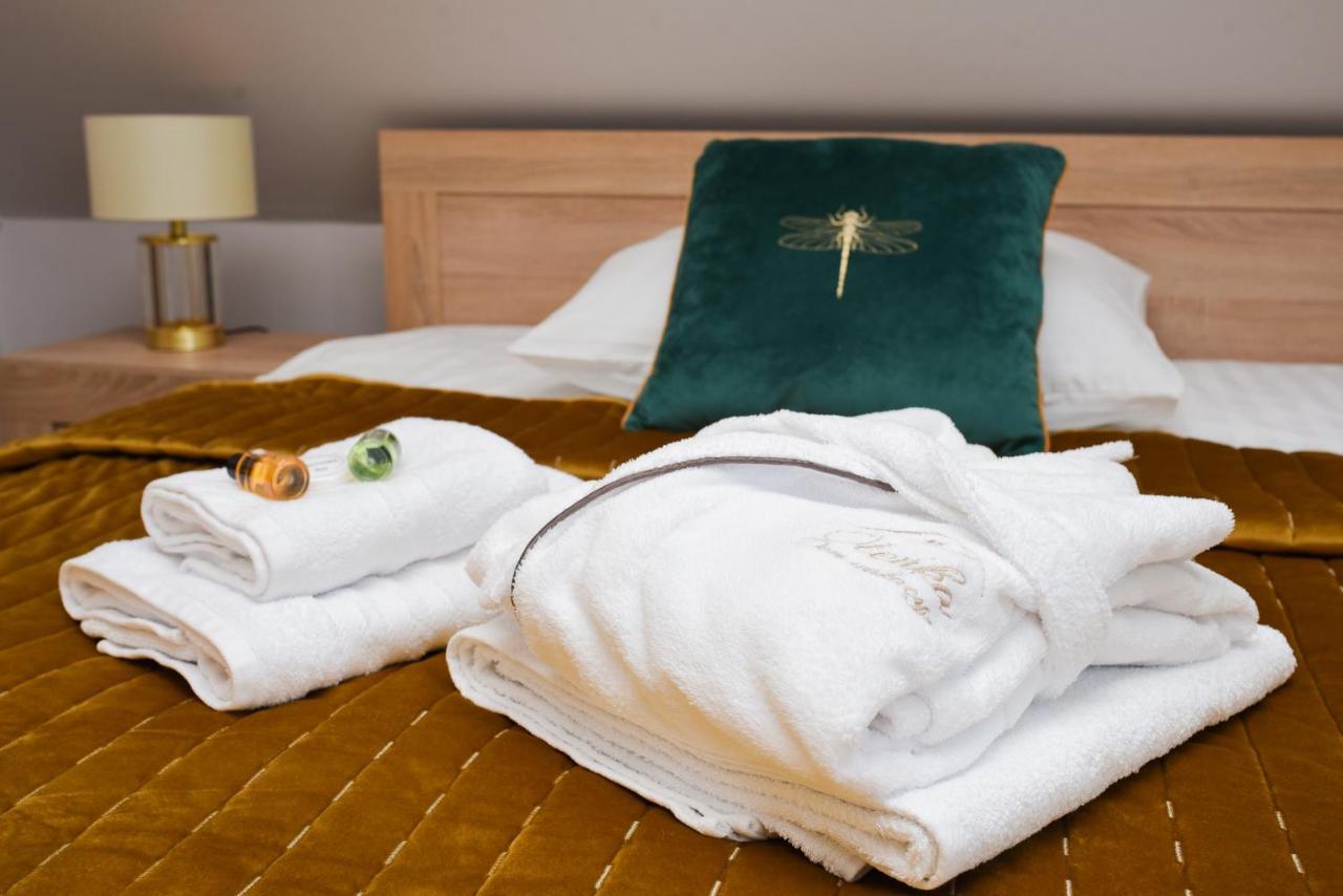 Dom Olenka- Kaszuby, Weekend, Wakacje, Sauna, Jacuzzi, Jezioro Garcz Ngoại thất bức ảnh